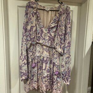Chic Floral Mini Dress in Purple and Cream